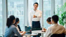 Cara Membangun Kepemimpinan yang Efektif